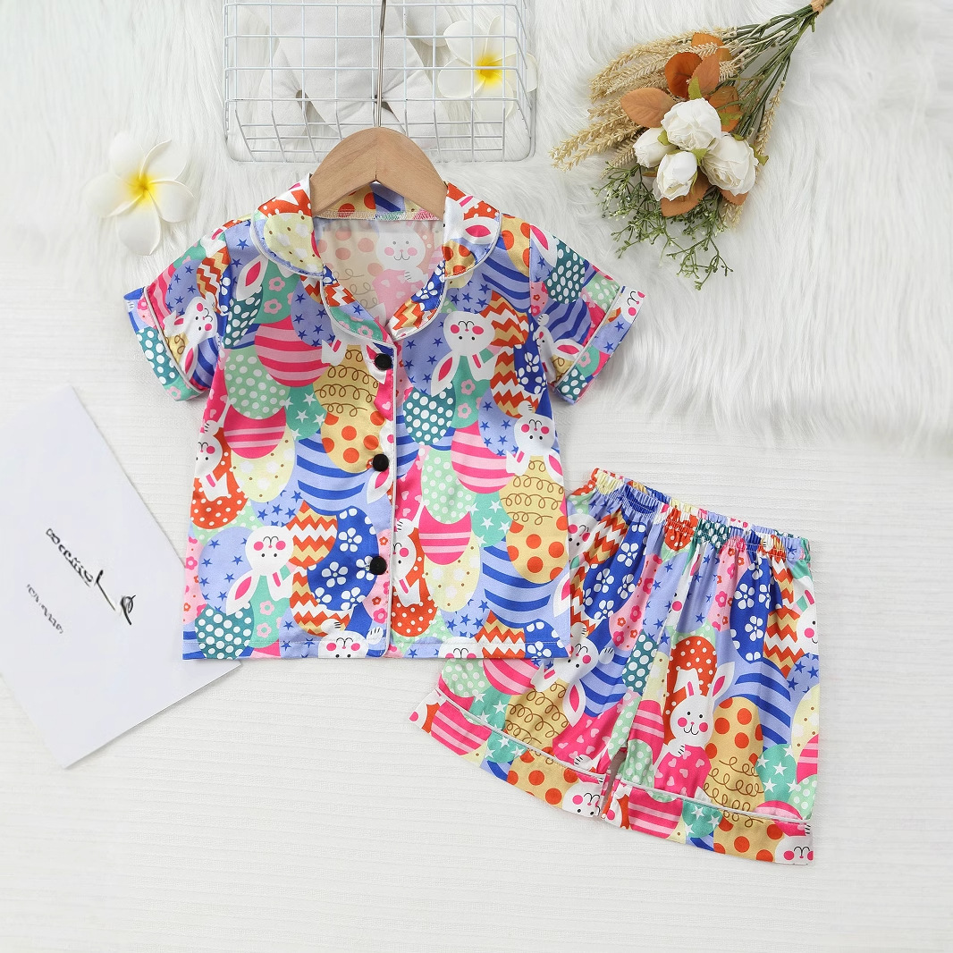 Pigiama estivo per bambini con stampa a cartoni animati, maniche corte e pantaloncini, ideale per stare in casa durante la Pasqua, perfetto per l'aria condizionata, abbigliamento alla moda per bambini (3-7 anni)_voghion.com
