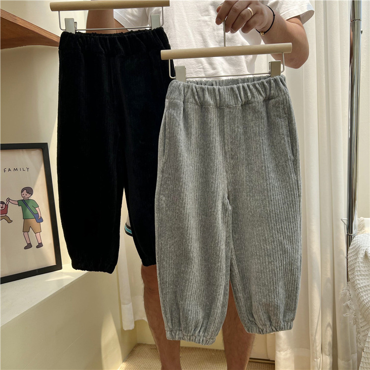 2024 Korean Autumn Children's Solid Color Light Core Plush for Boys and Girls Loose Feet Tights, Long Pants, Sports_voghion.com