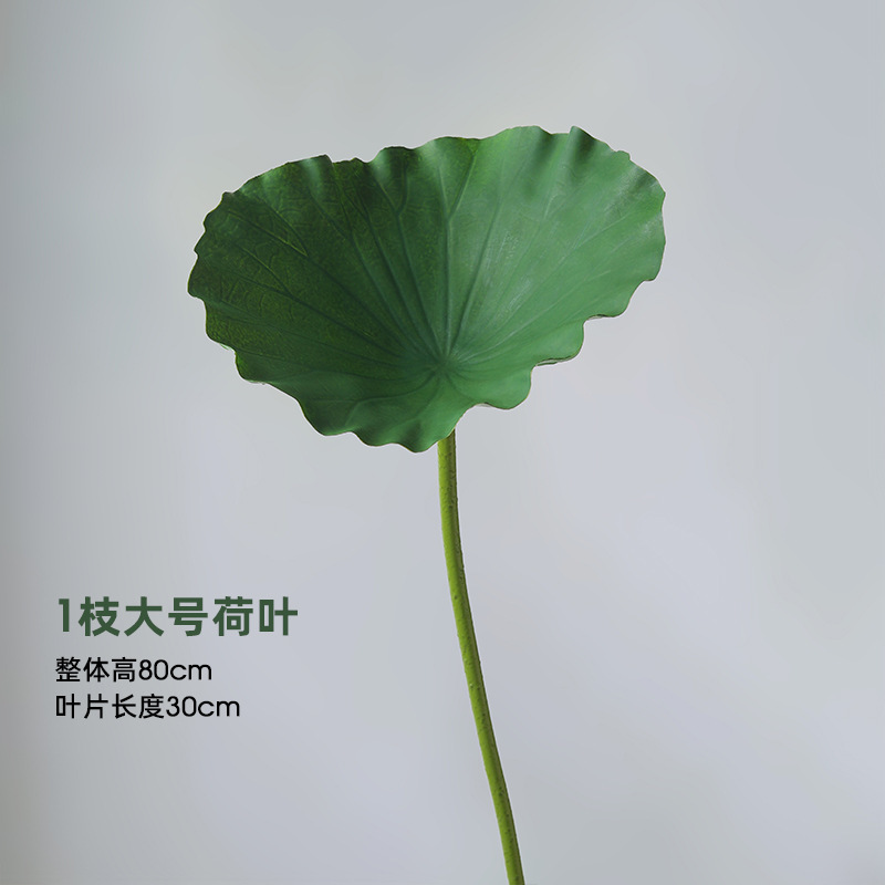 ハスの花のシミュレーション花は仏前の仏堂の蓮の花を供えて飾ります。|undefined