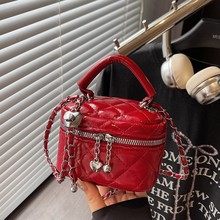 С���L���y��ˮͰ�����¿����朗lб�����������С����