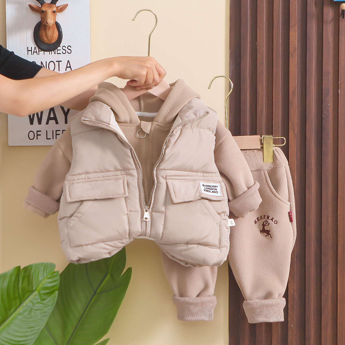 Invierno de los niños de algodón acolchado abrigo bebé acolchado chaleco Chaleco de los niños de lana forrado con capucha cremallera chaqueta de tres piezas