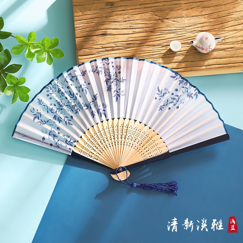 Ventilador Ventilador plegable Estilo chino Estilo antiguo Estilo japonés Mujer borla Verano Niños Plegable portátil Baile Hanfu Mini ventilador