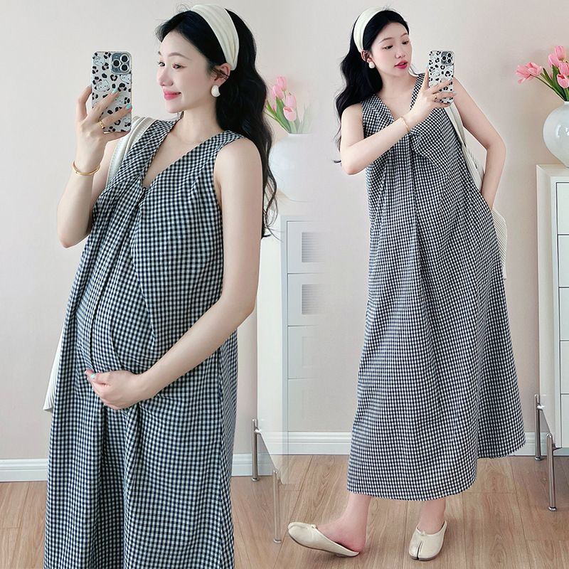 Maternity Wear during Pregnancy 2025 New Style Plaid Maternity Skirt with Front and Back Wear