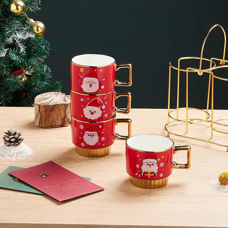 Venta caliente de alta apariencia de Navidad taza de agua Taza de cerámica con estante traje de regalo de Navidad al por mayor