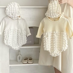 Set of 2 for Girls: 2023 Autumn Baby Bodysuit with Long Sleeves, Interlocking Poplin Top, and Climbing Suit + Hat