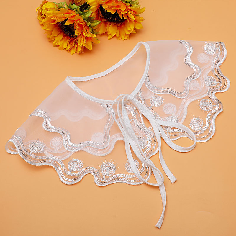Blanco hilo de plata en línea bordado corbata decoración de la atmósfera de vestir vestido camisa collar flores