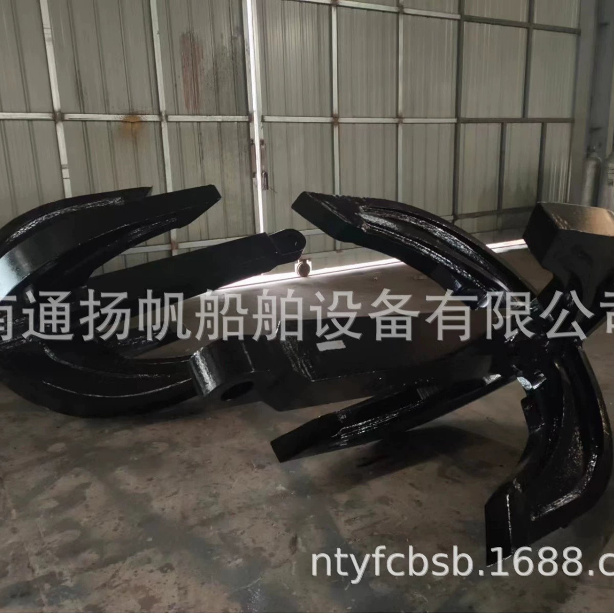 Долгосрочная поставка черного лака с четырьмя когтями крючок завод прямо из производителя