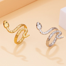 欧美跨境个性朋克男友风蛇形不锈钢戒指嘻哈霸气蛇戒指油压饰品女