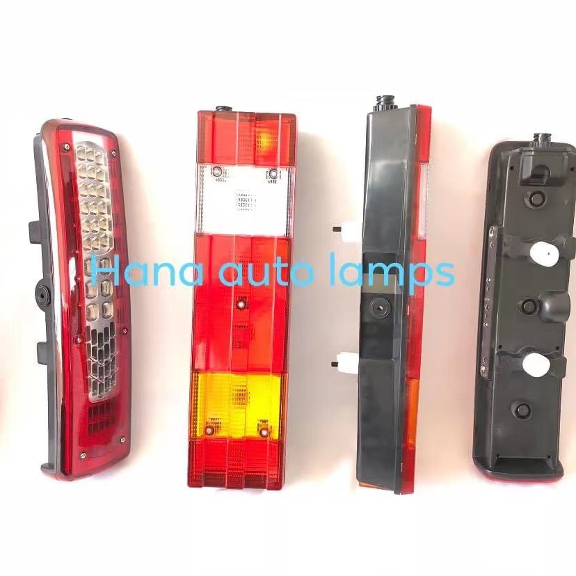 Fabricante europeo camión accesorios adecuados para Volvo accesorios mercedes-benz Hombre con bombilla fuego camión trasero luz trasera