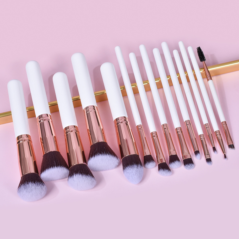 14 pinceles de maquillaje blindaje rosa suave pinceles de maquillaje de chicas pinceles de pintura en polvo pinceles de blindaje herramientas de maquillaje al por mayor