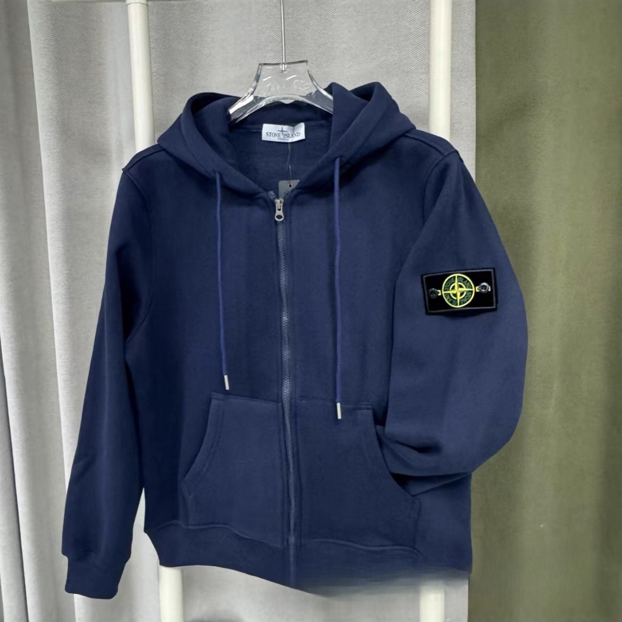 25 Cross-Border Stone Stone Basic Zipper Hooded Armband Fleece-Lined Men's and Women's Pure Color Sweatshirt Long-Sleeved Jacket