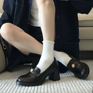山茶花乐福鞋女2024新款法式粗跟黑色高跟英伦风小皮鞋