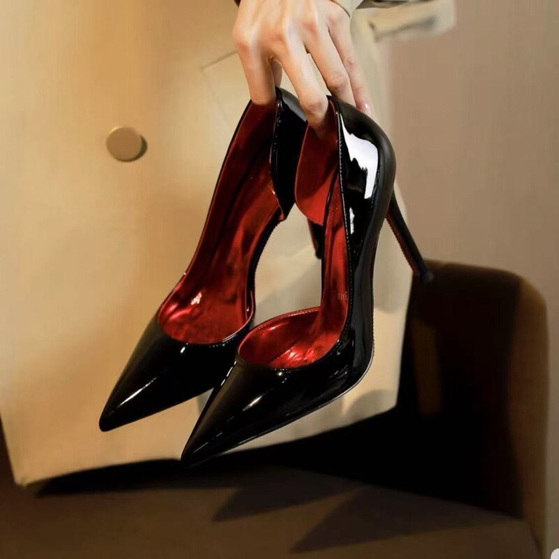 Nude-Colored Rhinestone Red-Soled Side-Cut Stiletto Heels for Women, Pointed Toe, Shallow Mouth, Sexy, Mature Style, Versatile, High-End, Comfortable