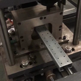 金属成型设备