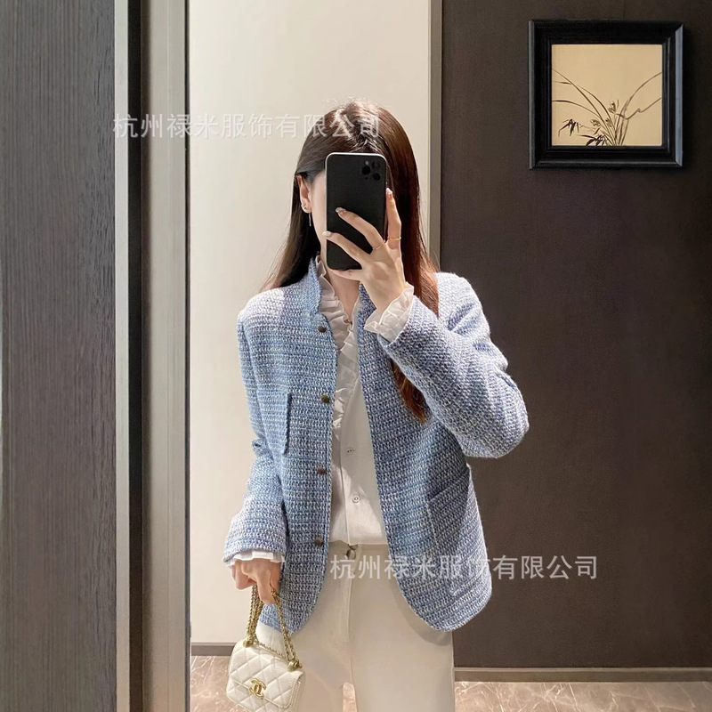 Old Money Style Luxury Chanel-Inspired Women's Tweed Wool Stand-Collar Jacket Woven Cardigan Top for Women Wholesale Old Money Style Luxury Chanel-Inspired Women's Tweed Wool Stand-Collar Jacket Woven Cardigan Top for Women Wholesale
