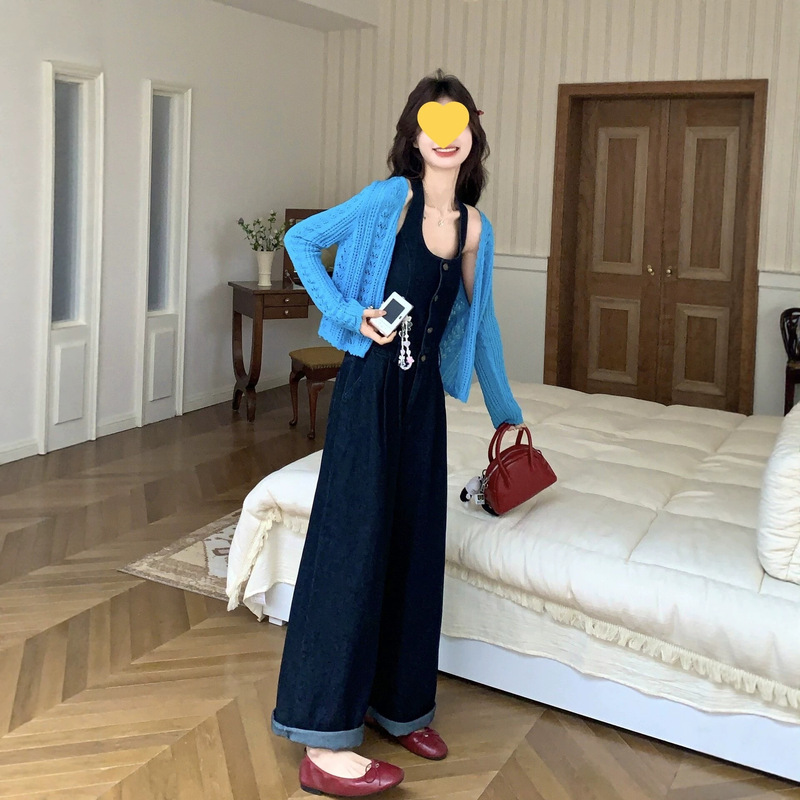 Denim-style knitted cardigan two-piece set for women, 2026 autumn new Korean fashion slim-fit suspender jumpsuit set Denim-style knitted cardigan two-piece set for women, 2026 autumn new Korean fashion slim-fit suspender jumpsuit set