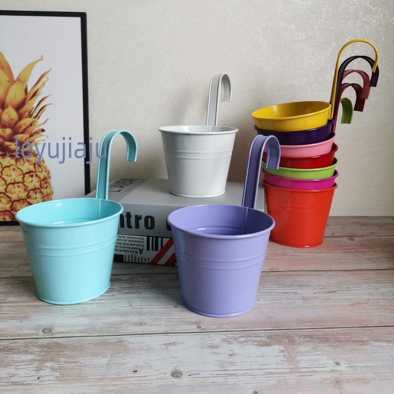 阳台挂钩桶彩色花桶铁皮绿植花容器糖果色小铁桶悬挂花盆金属桶