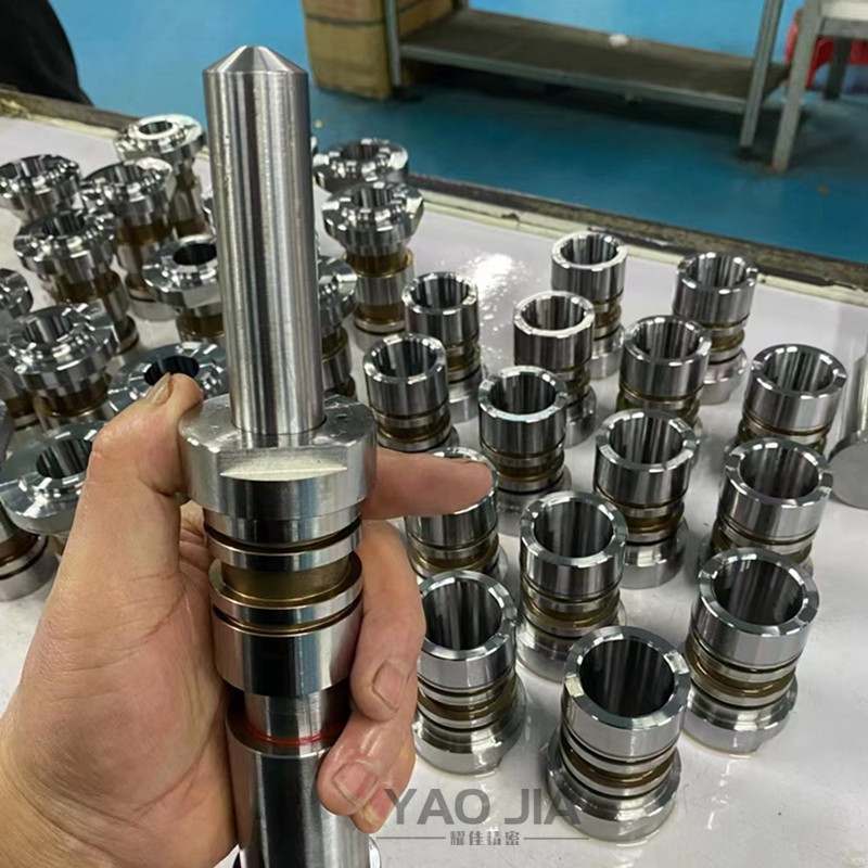 医疗圆芯子异型镶件超细型芯斜度笔针压铸模塑胶非标模具镶针加工