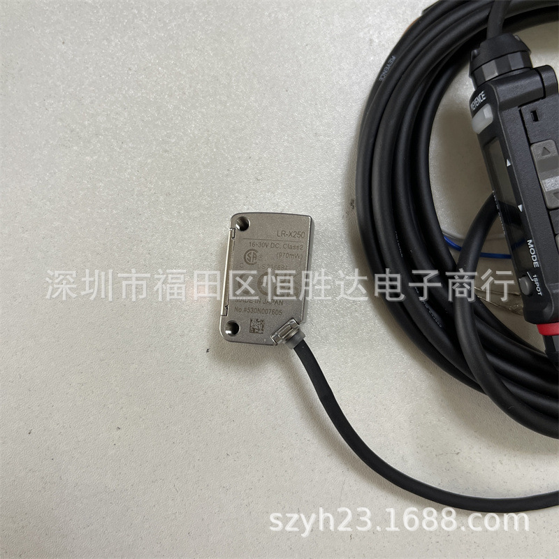 基恩士 LR-X250 LR-XH250 LR-X250C LR-X250CG LR-XH250(10M)