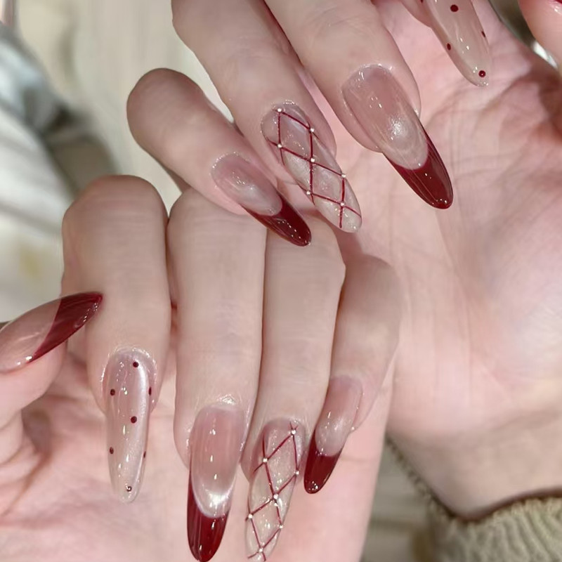 French cat's eye rhombus wave dot hand-worn armor pure temperament charming blush autumn and winter fragrance detachable patch