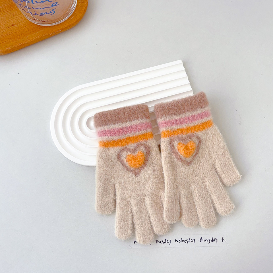 Nuevos guantes cálidos para niñas a rayas de amor a prueba de frío y engrosamiento en invierno, los niños tejen en bicicleta para jugar con la nieve y escribir cinco dedos
