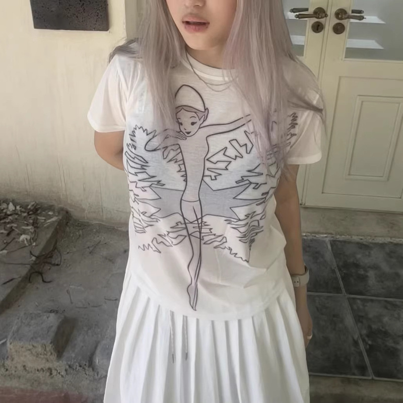 Korean Niche Brand 26 New Models Slim-Fit Artistic Ballet Girl Fairy Pattern Short-Sleeve T-Shirt Top Korean Niche Brand 26 New Models Slim-Fit Artistic Ballet Girl Fairy Pattern Short-Sleeve T-Shirt Top