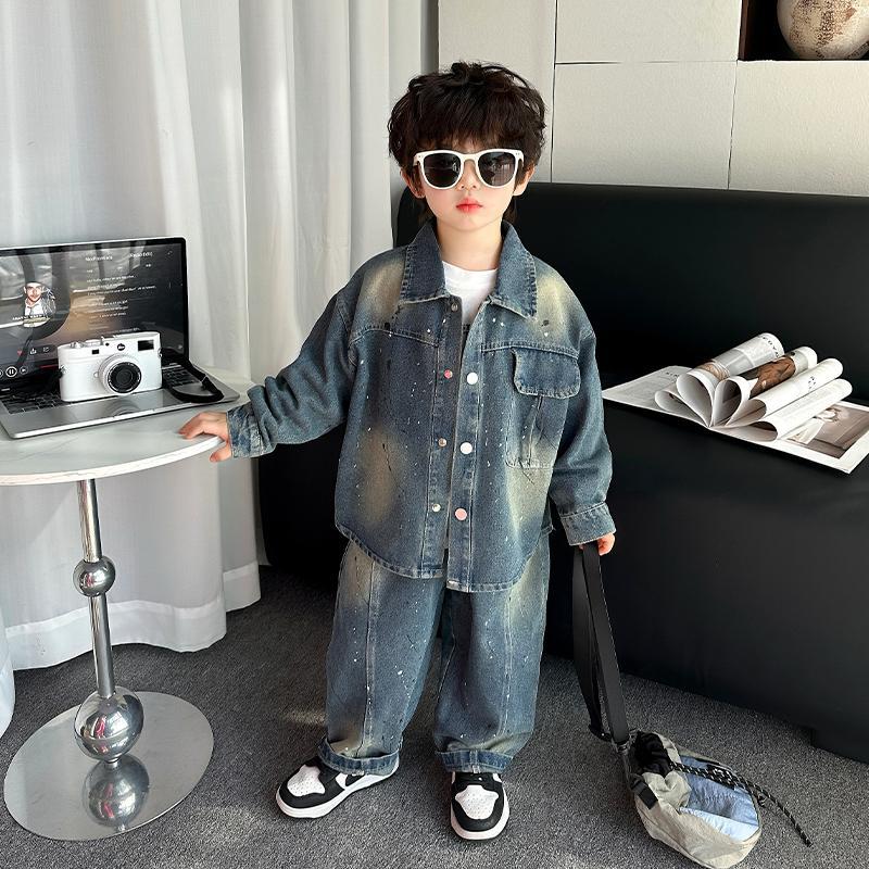 7057 traje de mezclilla para niños primavera y otoño 2025 nueva ropa de bebé de tres piezas de la calle frita y guapa para niños coreanos