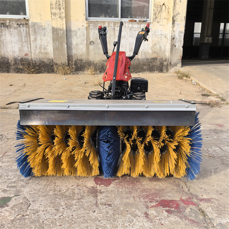 手扶式道路扫雪机 冬季庭院除雪机 自走式扫地机 一机多用