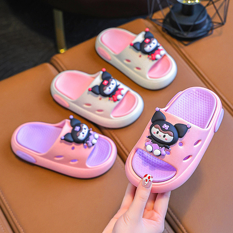 2025 nuevos niños de dibujos animados zapatillas de dibujos animados niñas niños de verano niñas de interior anti-deslizante Eva zapatillas de dedos