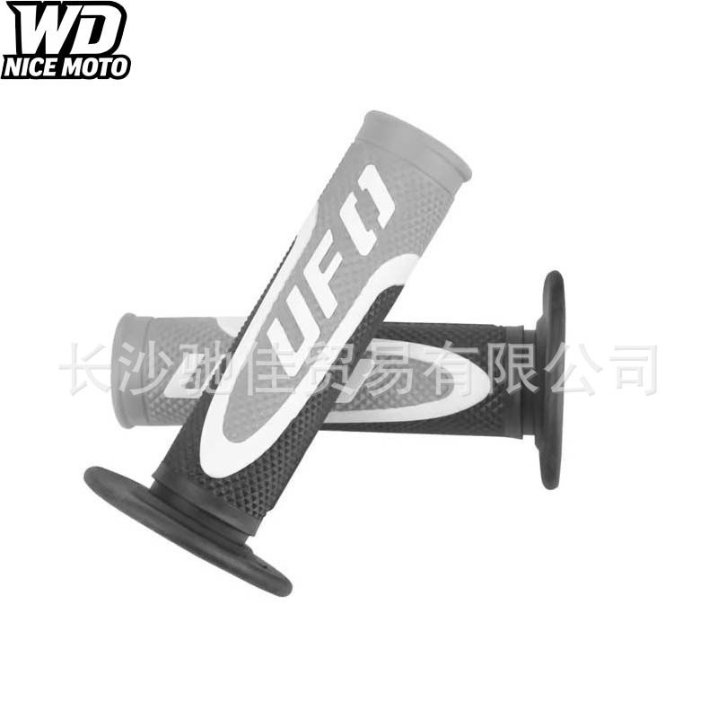 Universal motorcycle modification three-color UF0 handlebar grips suitable for Zhangxue Chunfeng Honda CB off-road vehicle accessories
