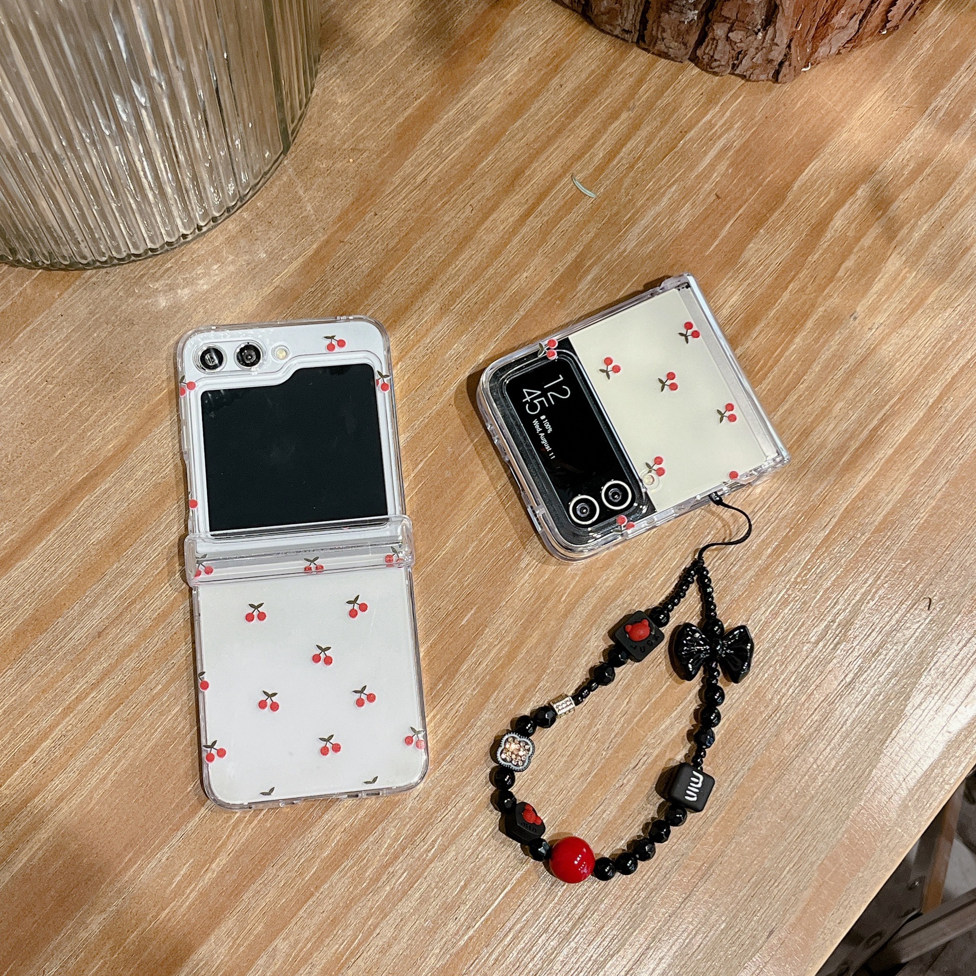 Korean style full screen cherry for galaxy zflip3/4 phone case Samsung 5 generation folding protective case bracelet_voghion.com