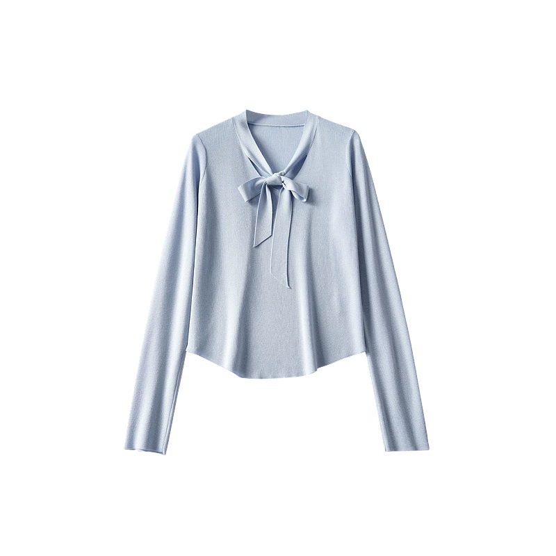 Woolen silk elegant knitted sweater, V-neckline