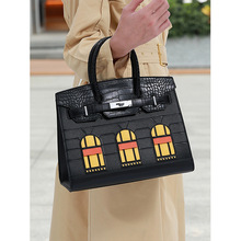 �r���¿�Ů���P����������μ��б�������ƴɫ���Ӱ��K���