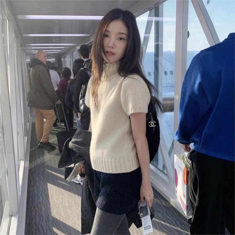 Spot Korean Women's Clothing 2025 Autum New Wool Knitwear High Collar Short-Sleeved Knitwear