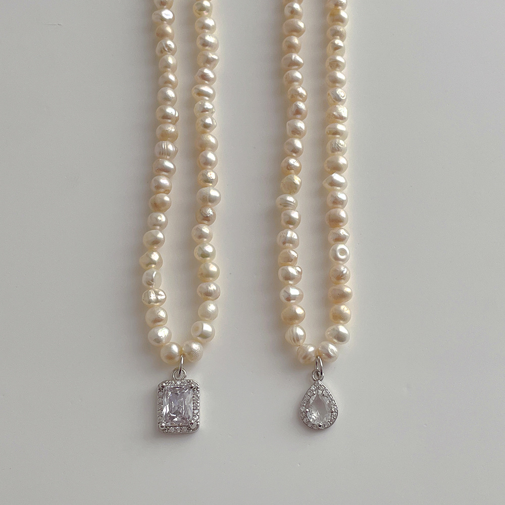 Simple Style Geometric Pearl Inlay Rhinestones Pendant Necklace 1 Piece