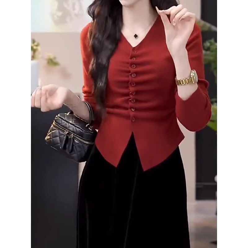 フランスの高級感のあるvネックのニットの長袖の女性の大きいサイズはやせています。|undefined