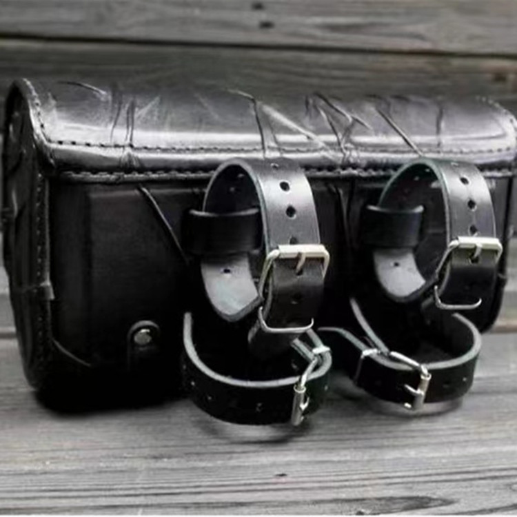 Transfronterizo nuevos hombres creativos bolsa de cintura de almacenamiento de cuero cráneo horror elemento accesorios de Halloween llevar a cabo