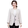 中年女士妈妈春秋西服