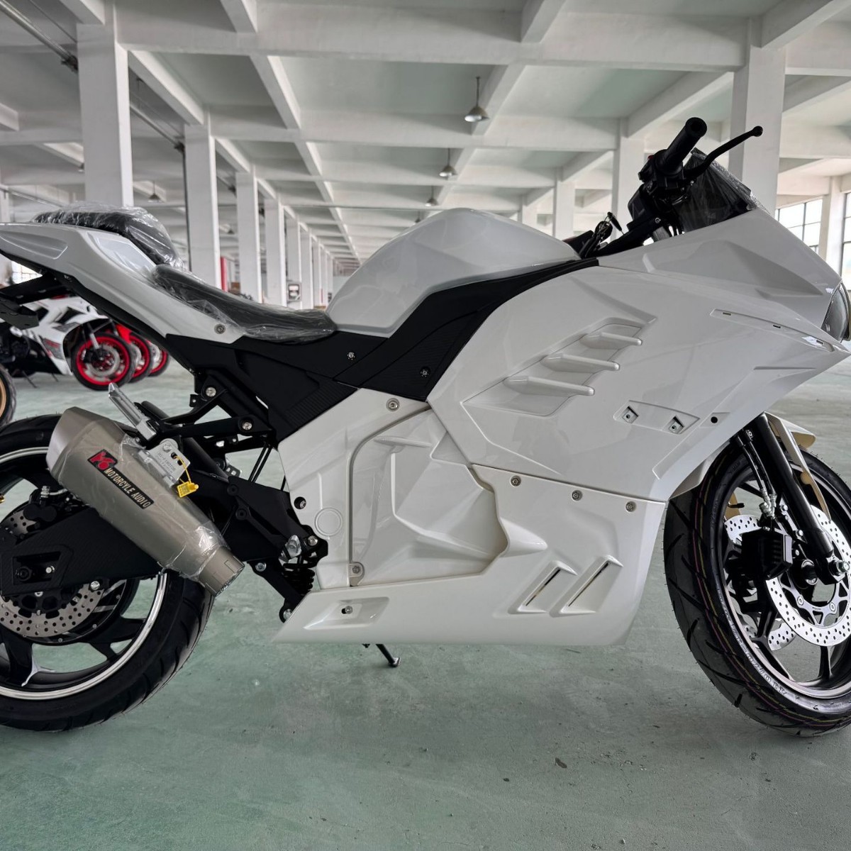 Export foreign trade 3000W hub motor motorcycle sports car Jiaolong road racing motorcycle Fire Tooth high-speed electric motorcycle