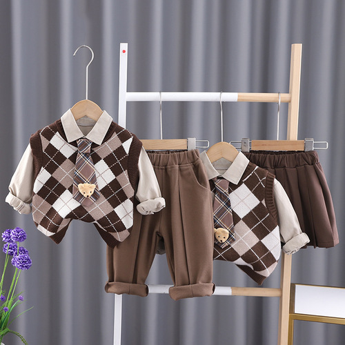 Boys and girls spring clothing children's tie pendant bear sweater culottes three-piece suit children's clothes fashionable baby spring and autumn