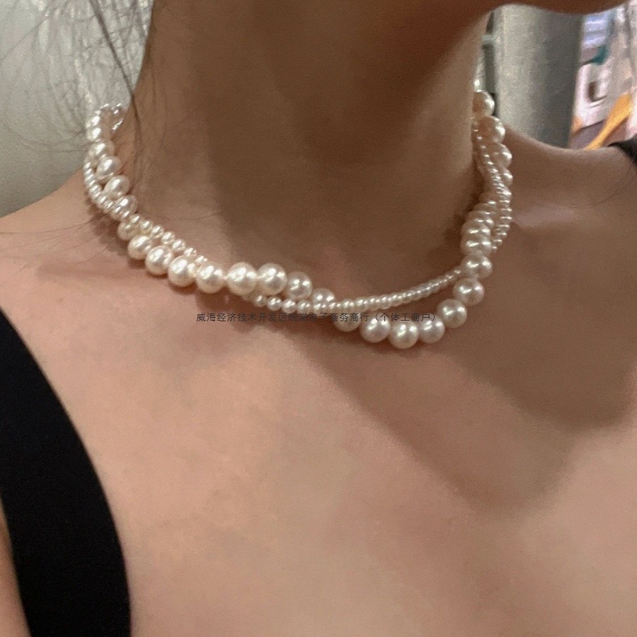 双层缠绕珍珠项链颈链女轻奢高级设计感小众锁骨链短款无