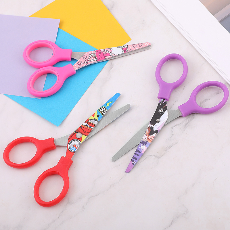 Fábrica mayorista tijeras de acero inoxidable para niños tijeras de corte de papel de jardín de infantes tijeras DIY hechas a mano