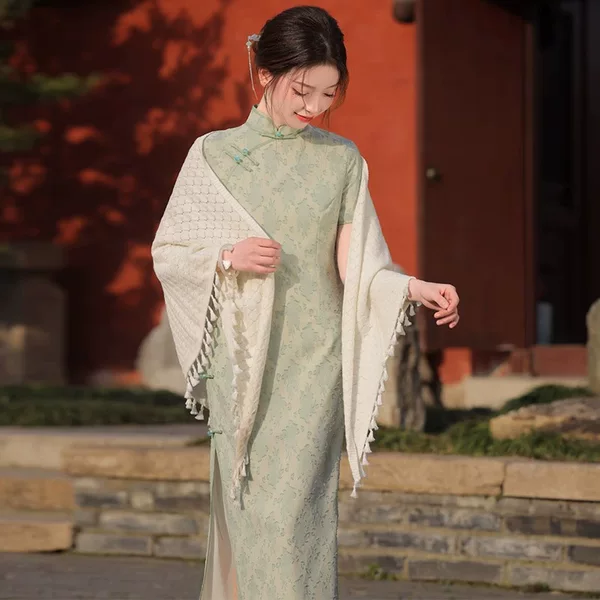 Cheongsam Shawl Spring and Autumn Women's Knitted Fine Wool Triangle Cloak with Buckle Tassel Air Conditioning Outer Cloak