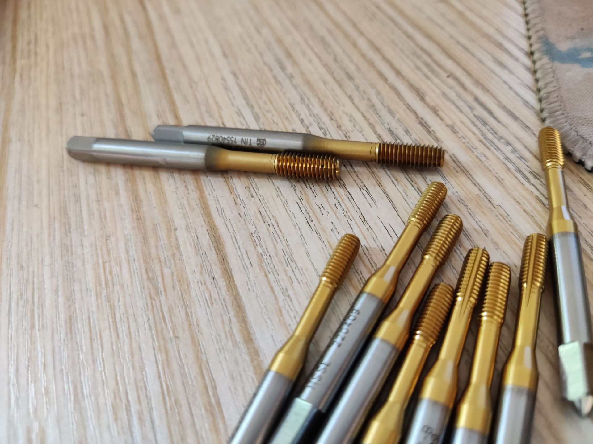 加大M2.6挤压丝攻，电镀前加大GH5，GH6，GH7M2.6X0.45挤压丝锥