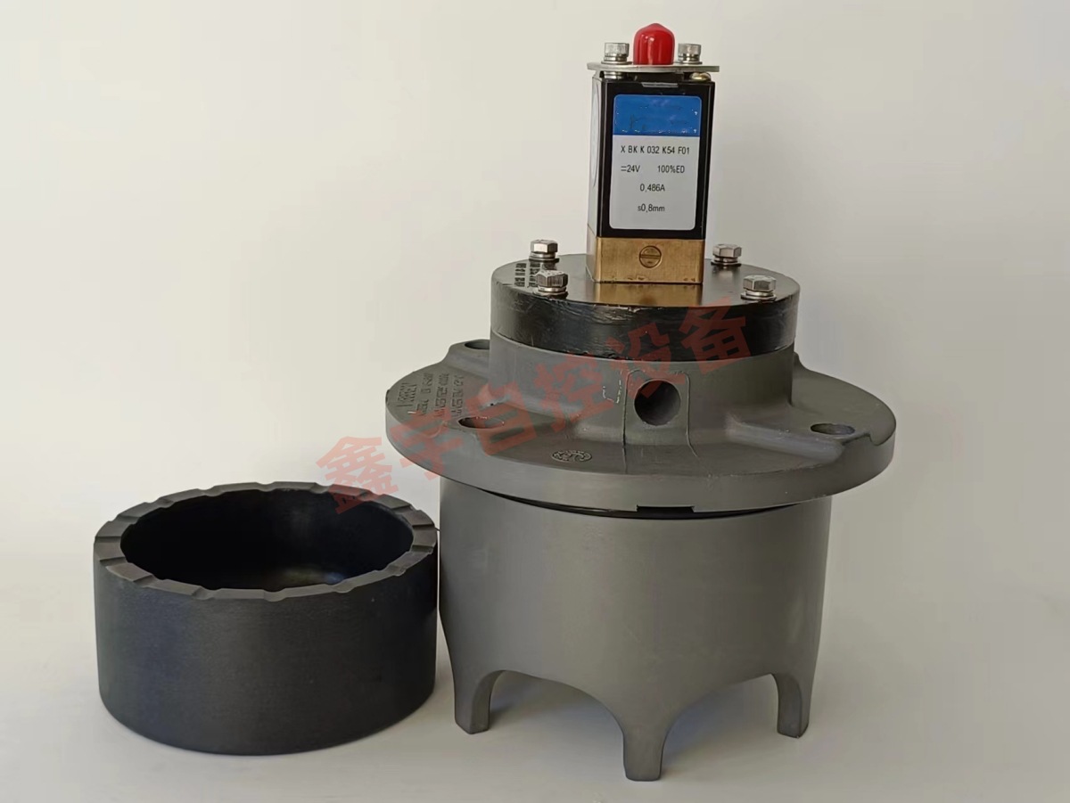 105 135  V1585320 V3630501电磁阀