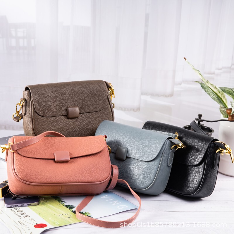 Fashion European and American ladies shoulder slung bag women's bag 2024 new fashion simple Joker simple hair generation