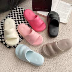 4.0evaの厚い底で糞を踏む感じの親子スリッパのエアクッションはとても柔らかいです。