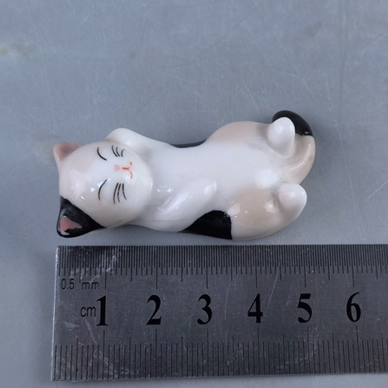 Animal encantador cerámica gato pequeño ornamento bolígrafo palillos porta palillos porta palillos porta palillos almohada de hotel tienda de materiales diarios soporte de palillos