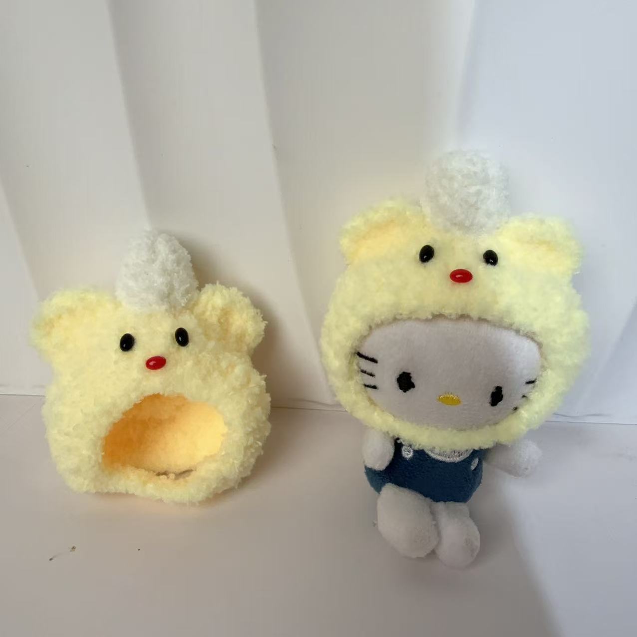 Light yellow chef bear hat