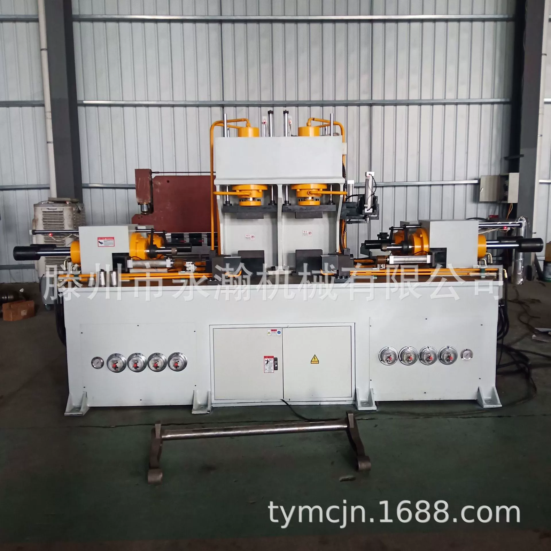 40-тонная компрессионная машина многостанок горизонтальный серводвигатель автомобильный кронштейн маятникового рычага одновременно прессование и демонтаж оборудования